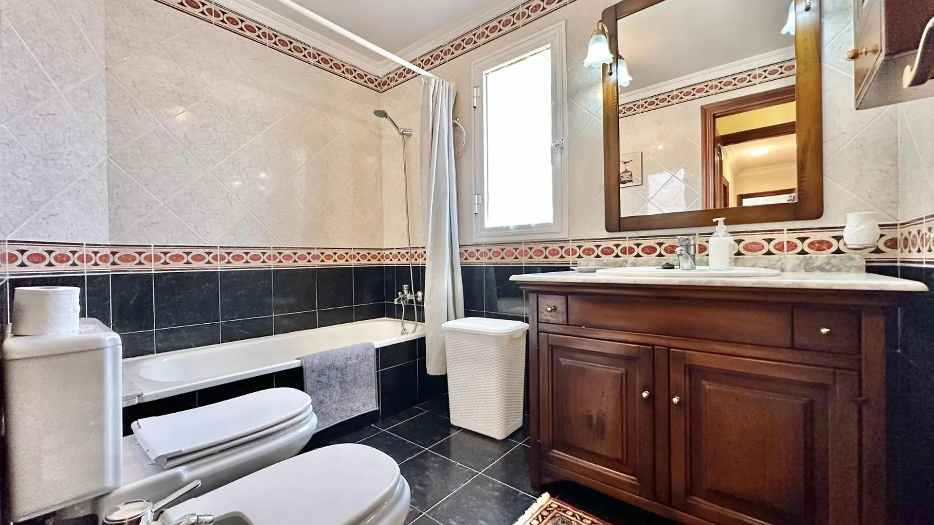Apartamento Radazul Views House España
