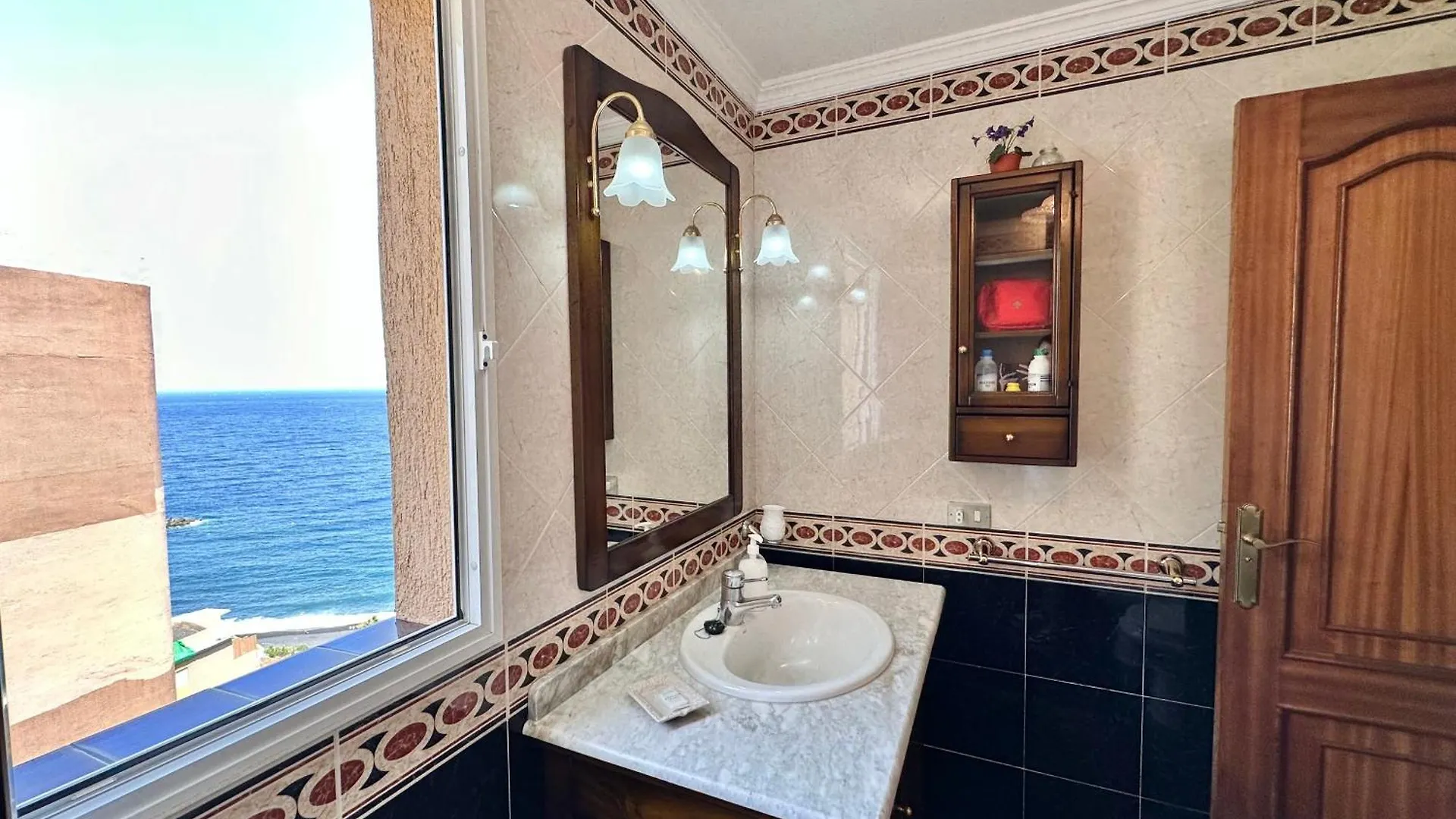 Apartamento Radazul Views House